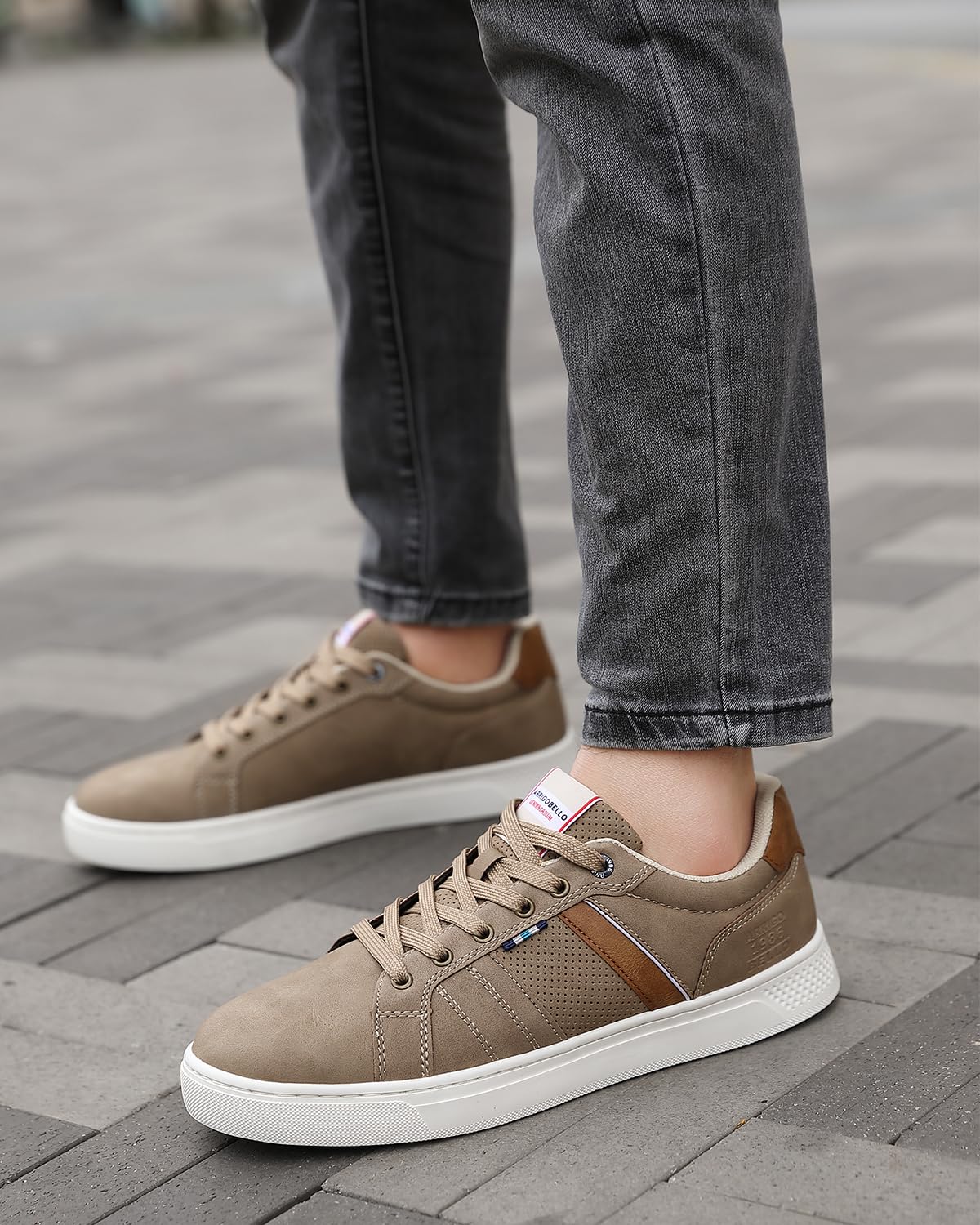 Men’s Casual Leather Sneakers – Lightweight Outdoor Trainers for Walking & Hiking