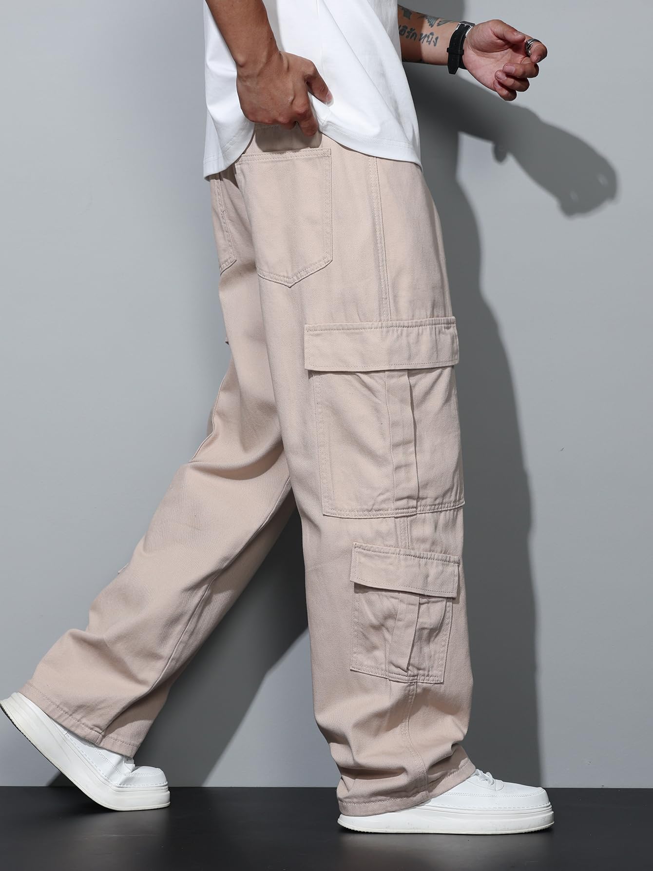 Men’s Casual Streetwear Baggy Cargo Jeans with Pockets