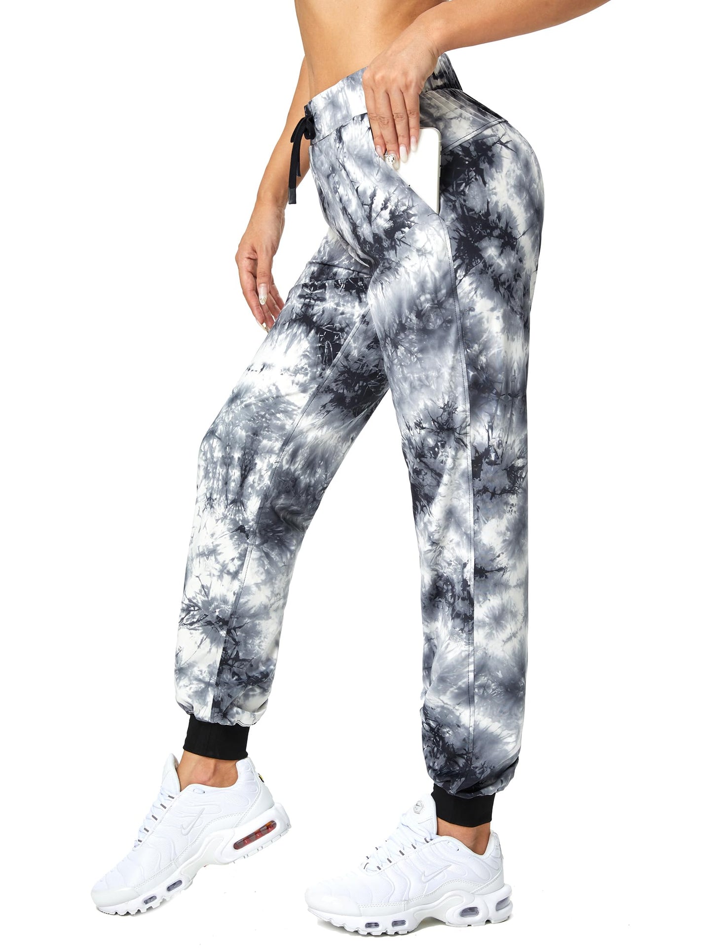 Flatik Women’s Jogging Pants