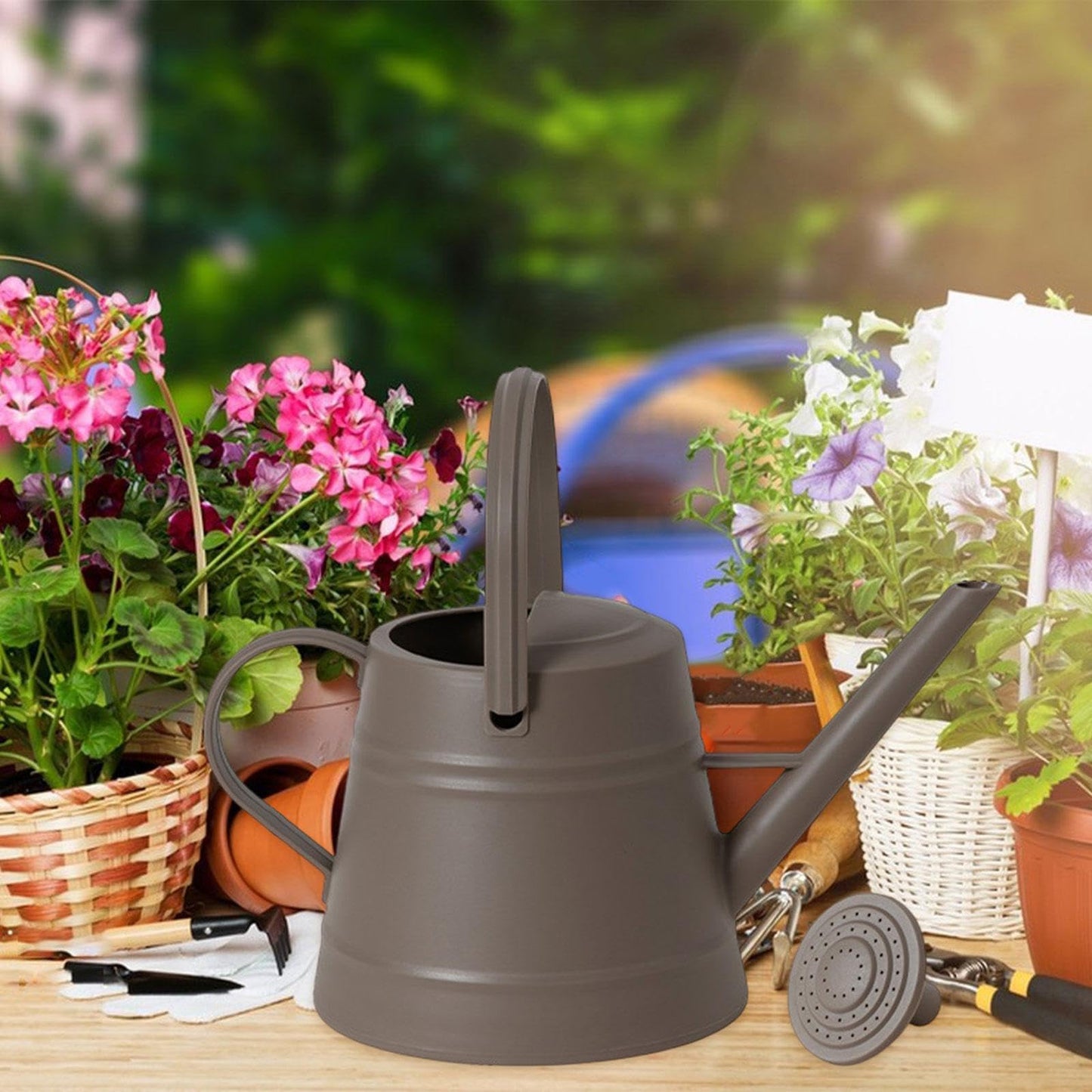 Sharplace Gießkanne Gartengießkanne Blumengießkanne Pflanzengießer aus Kunststoff mit abnehmbarem Zerstäuber und langem Auslauf Ideal für die Gartenbewässerung zu Hause