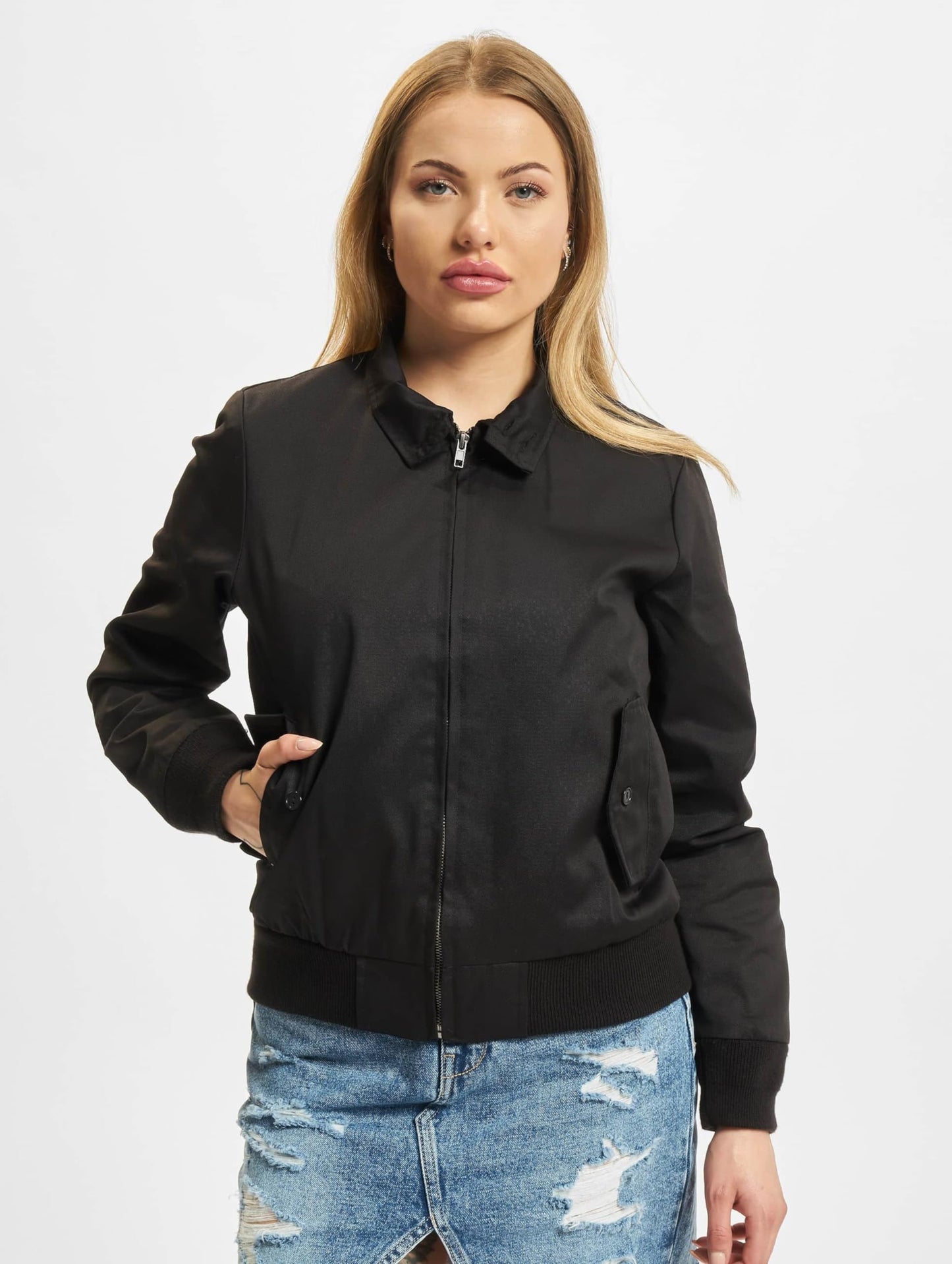 Brandit Women’s Harrington Jacket – Classic Fraser Tartan Lined Bomber