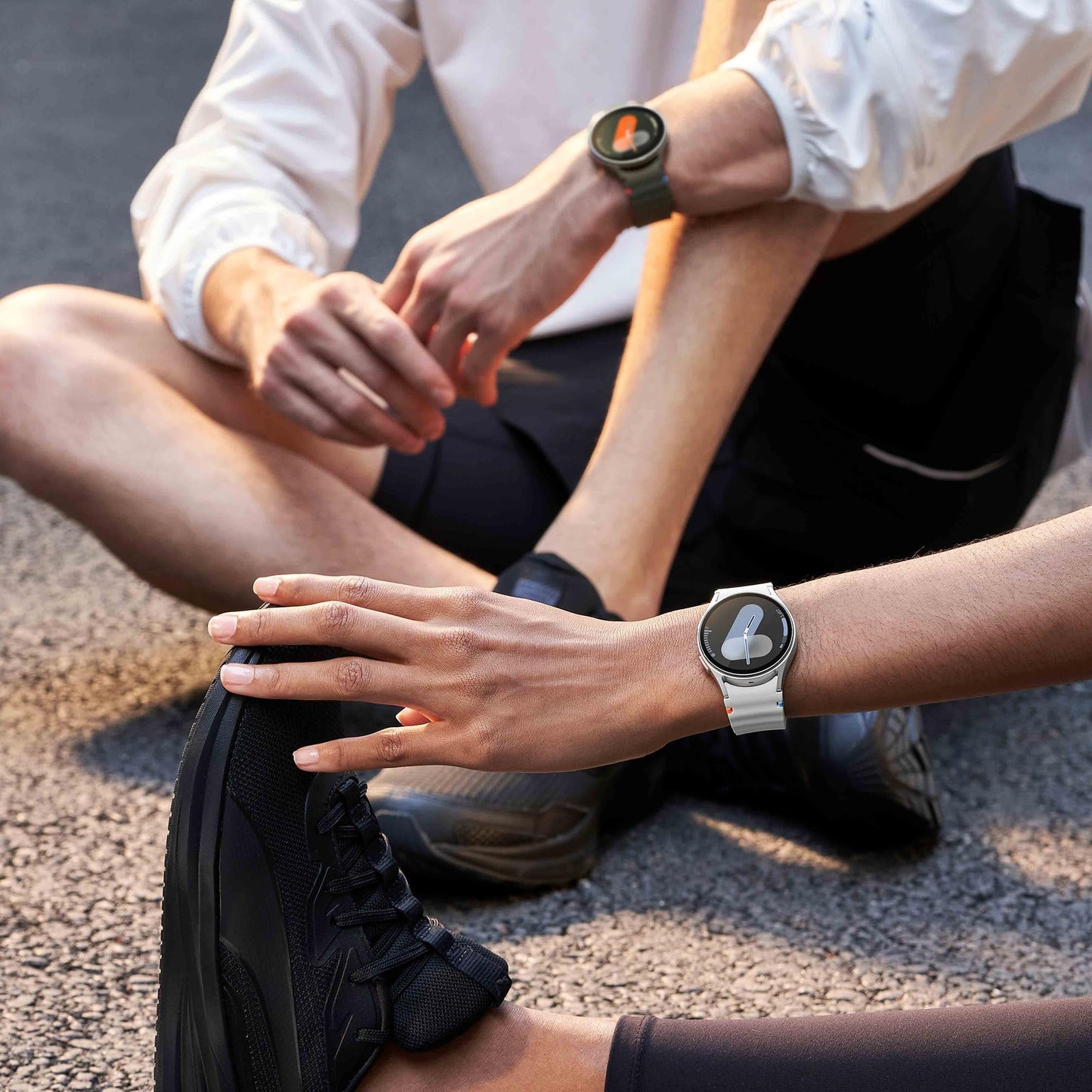 Samsung Galaxy Watch7 Smartwatch, Fitness-Uhr, Fitness Tracker und Aktivitätstracker, 44 mm, Bluetooth, Silver, Inkl. 36 Monate Herstellergarantie
