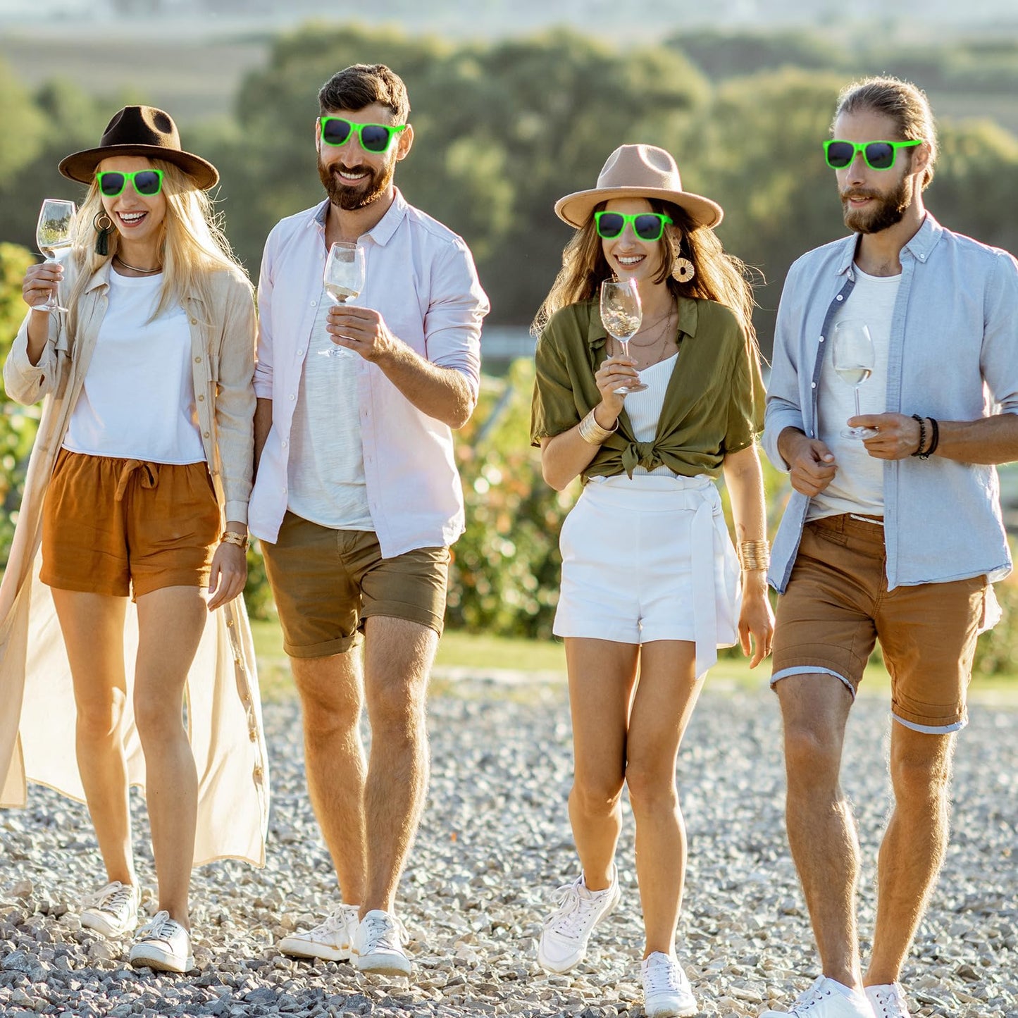 ASTARON Retro Vintage Sonnenbrillen Bulk, 6/12/24/48 Pack polarisiert Günstige Neon Sonnenbrillen Bulk für Frauen und Männer