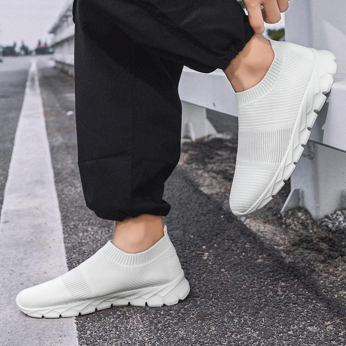 Men’s Slip-On Running Shoes – Lightweight Breathable Athletic Sneakers