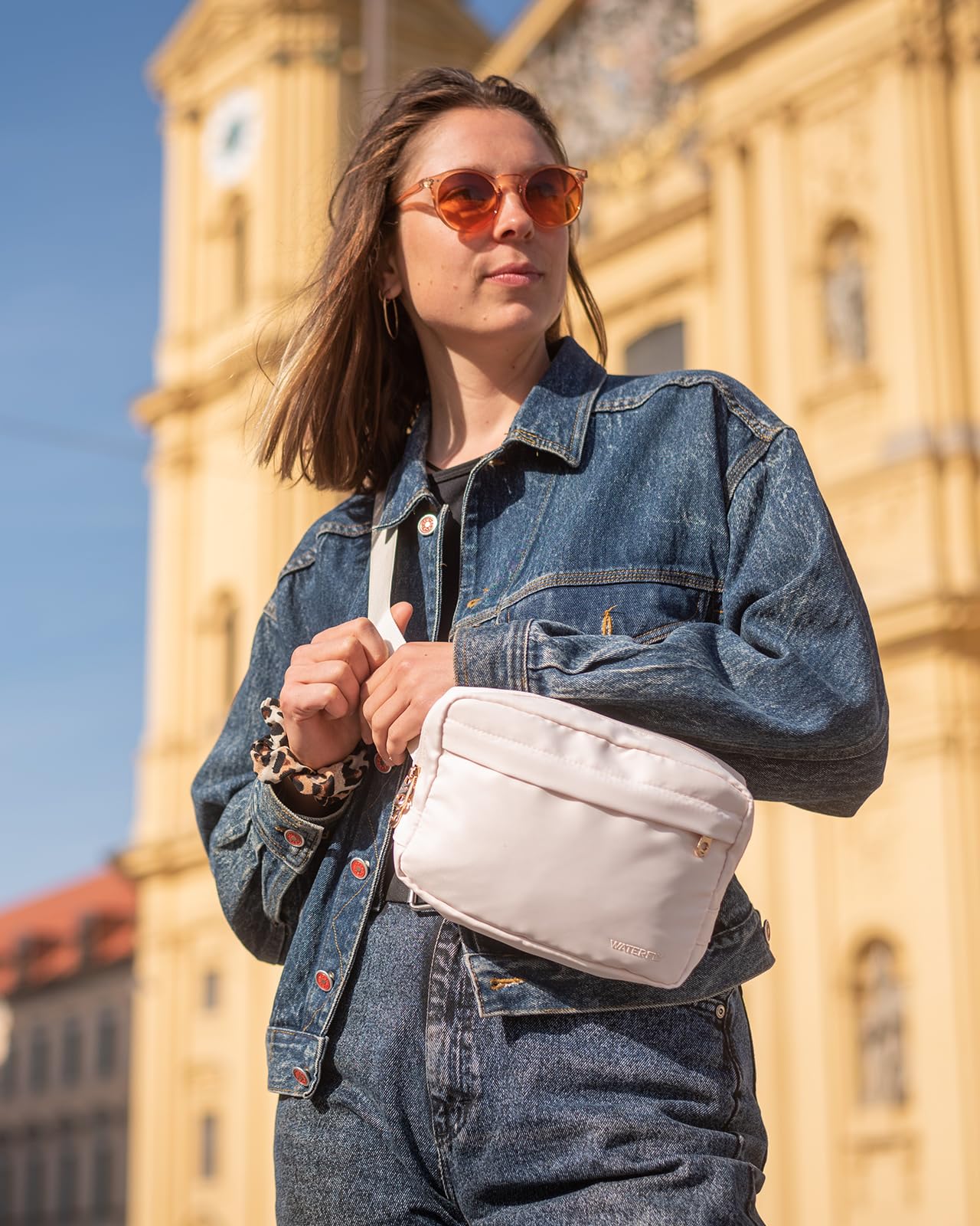 WATERFLY Crossbody Waist Bag – Lightweight Hip Pack for Travel & Festivals