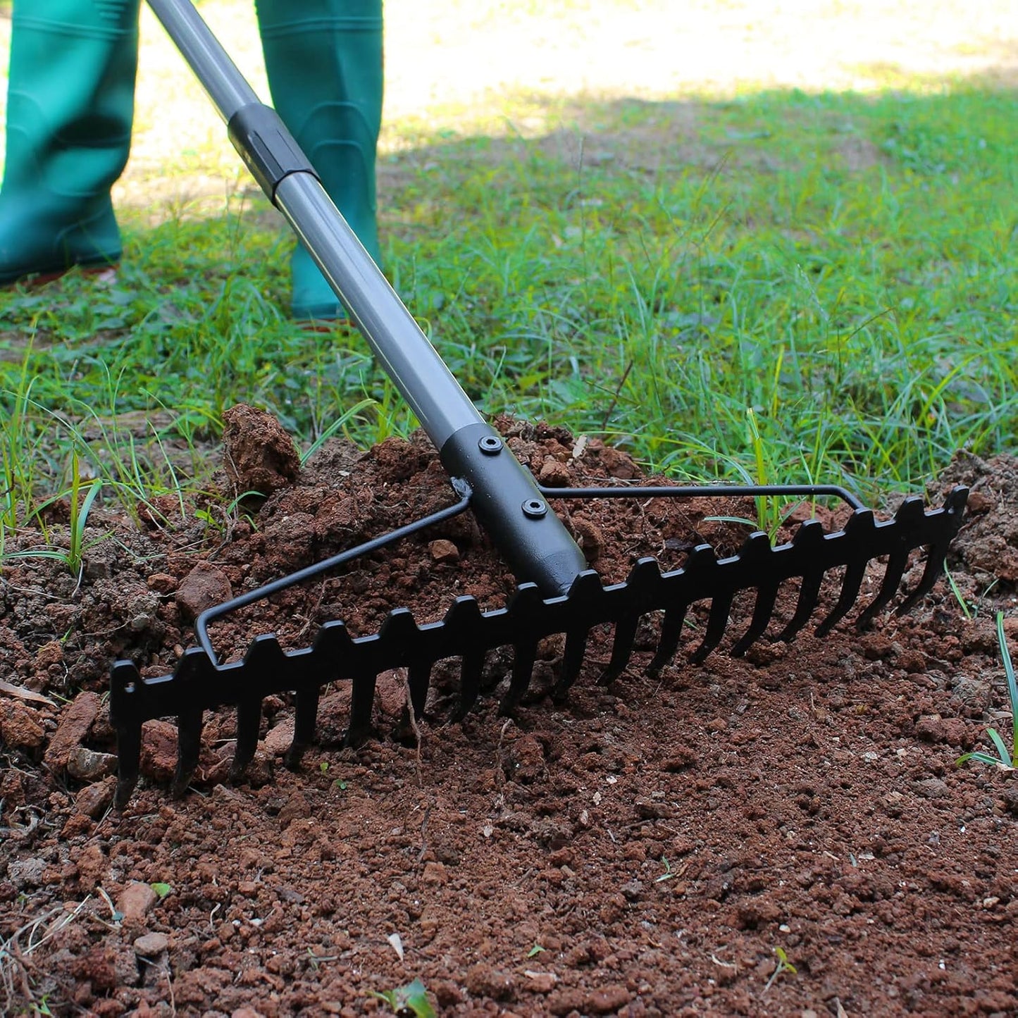 Walensee Garten Rechen, 165cm Metall Rechen , Harke mit 17 Stahlzinken, mit Edelstahlgriff, zum Lockern von Boden und Nivellieren von Rasen,Laubbesen,Rasenrechen, Heurechen für Rasen und Blätter