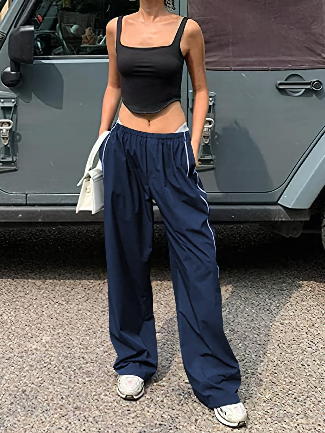 Y2K Women’s Parachute Track Pants – Baggy Cargo Pants