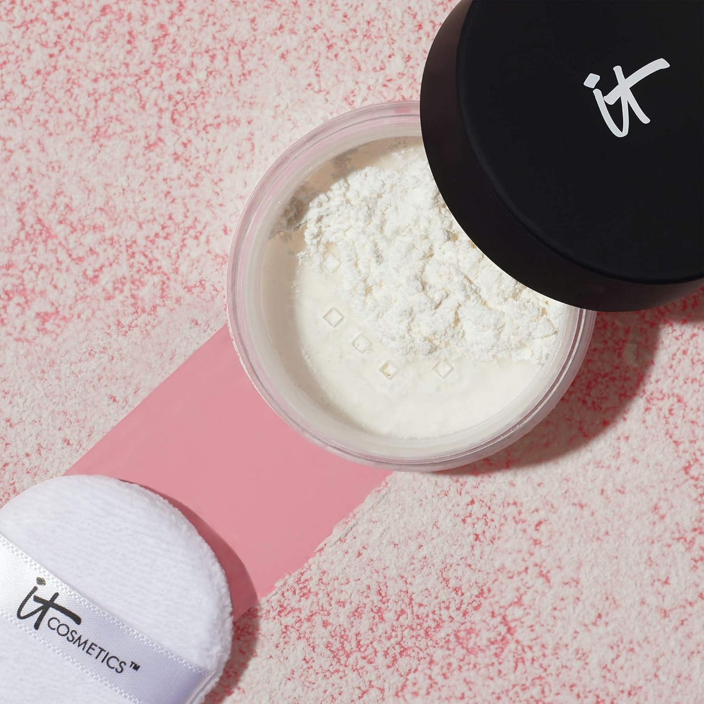 IT Cosmetics Bye Bye Pores Translucent Blurring Loose Setting Powder