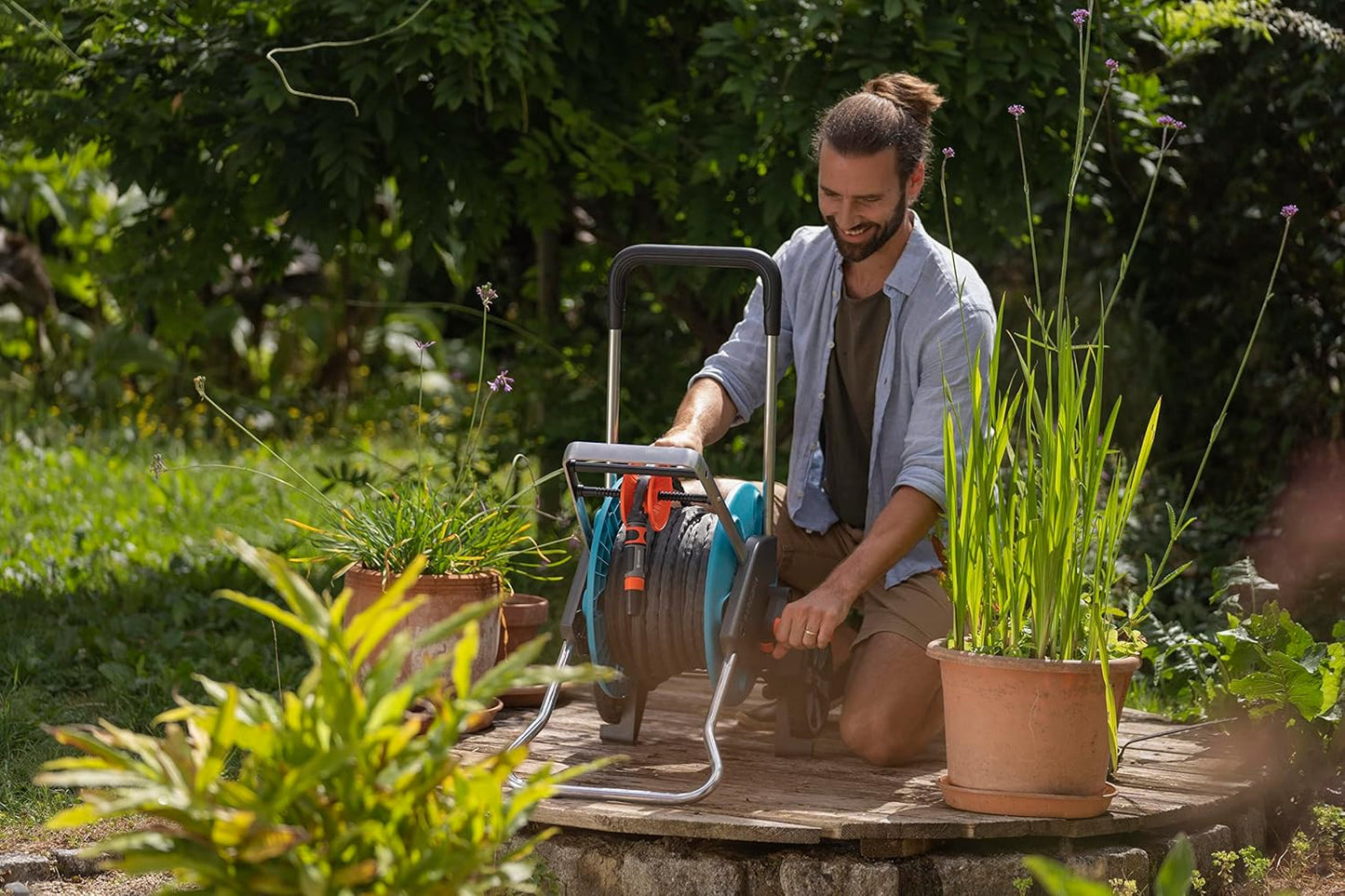 Gardena Liano Life Textilschlauch 1/2 Zoll, 10 m: Hochflexibler Gartenschlauch aus Textilgewebe, mit PVC-Innenschlauch, kein Abknicken, leichtgewichtig, wetterbeständig (18440-20)