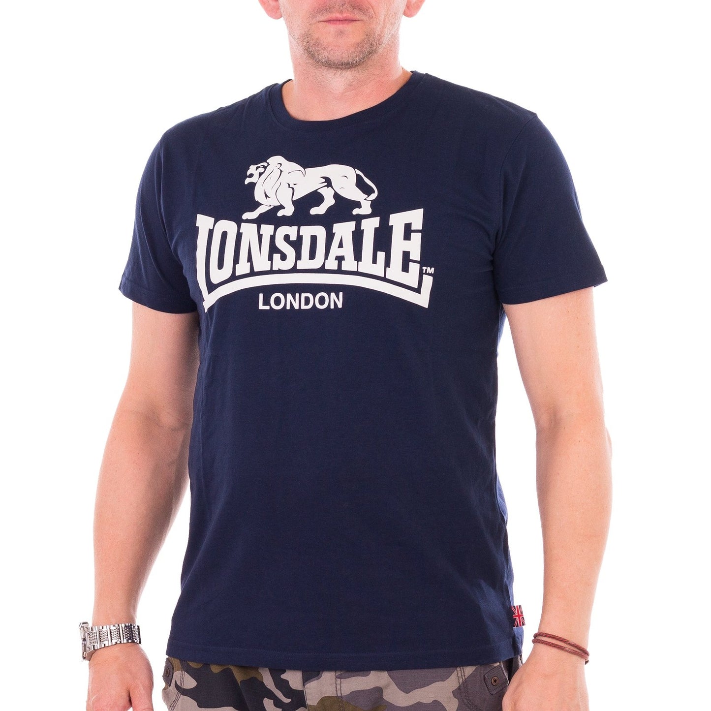 Lonsdale Men's T-Shirt – Classic Logo Tee with Timeless Appeal