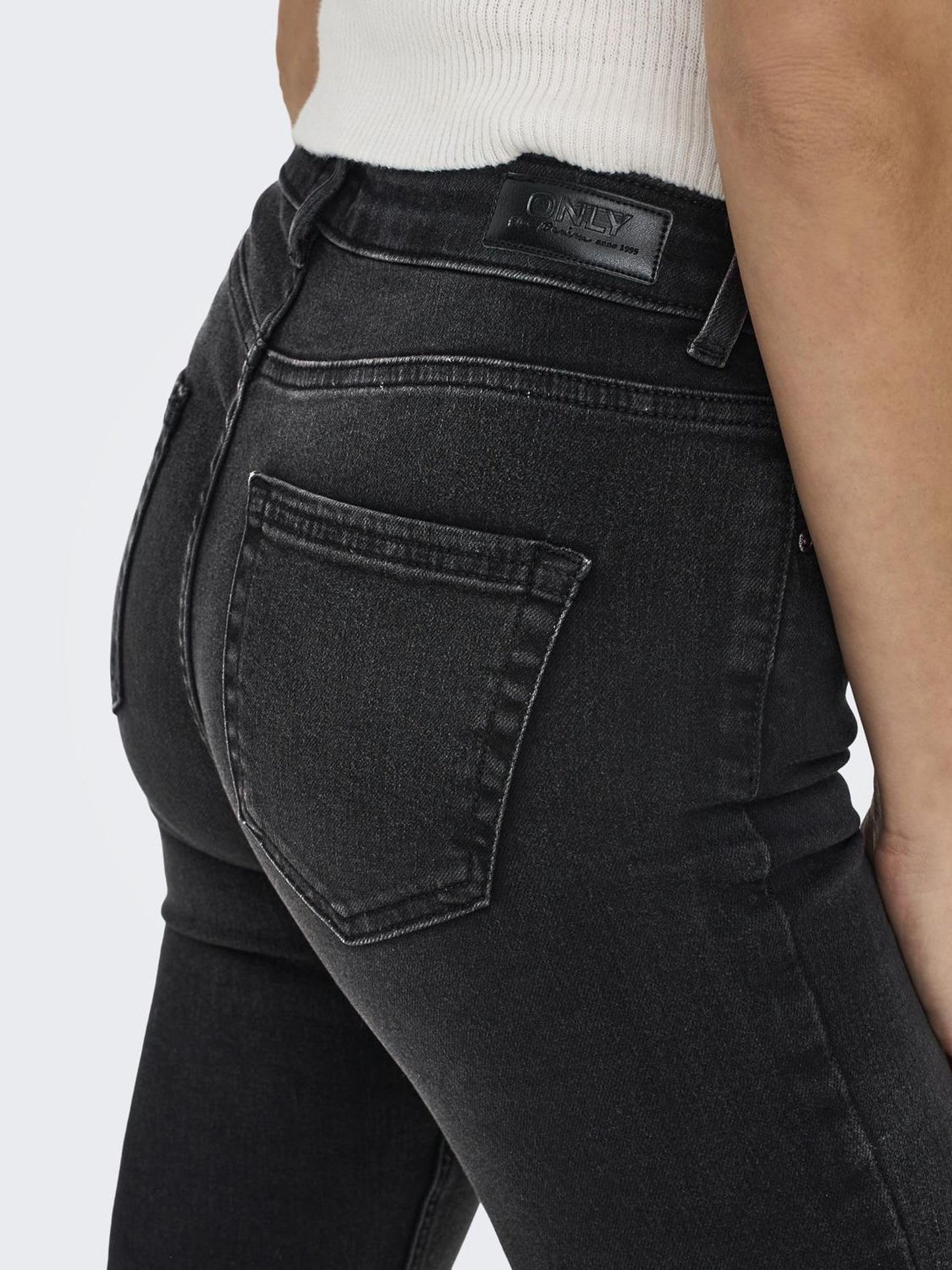 ONLY Women’s Blush Mid-Rise Skinny Fit Jeans