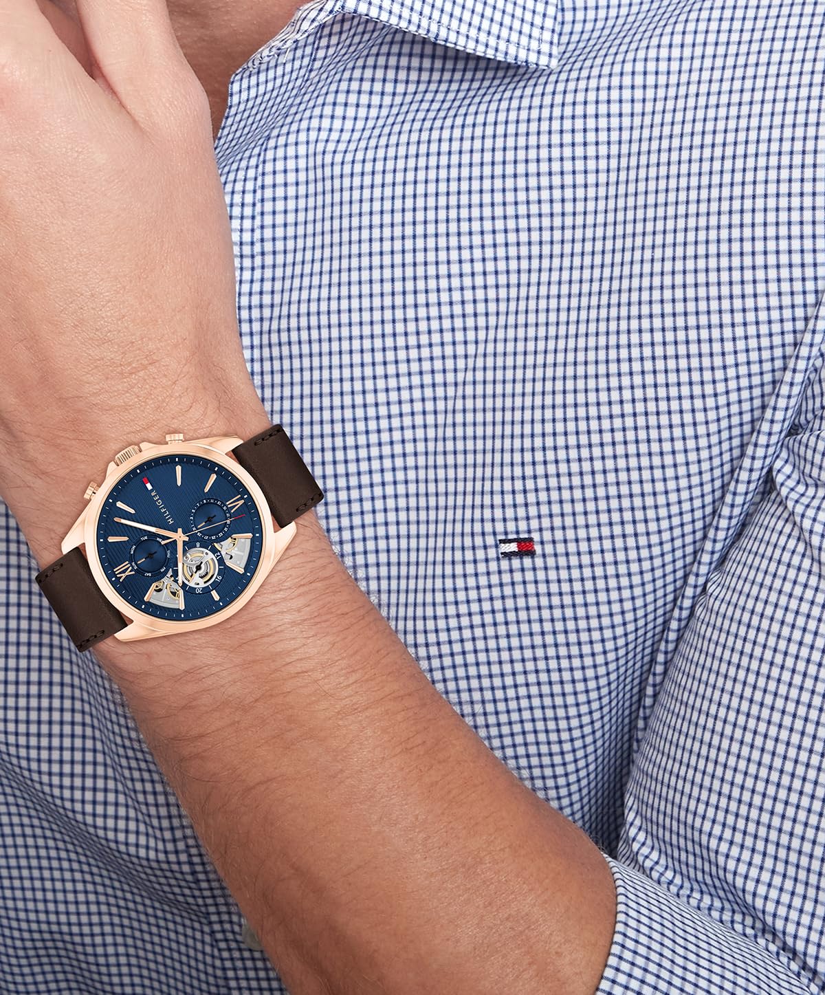 Tommy Hilfiger Multi Zifferblatt Quarz Uhr für Herren mit Silbernes Edelstahl-Mesh-Gliederarmband und Lederarmband