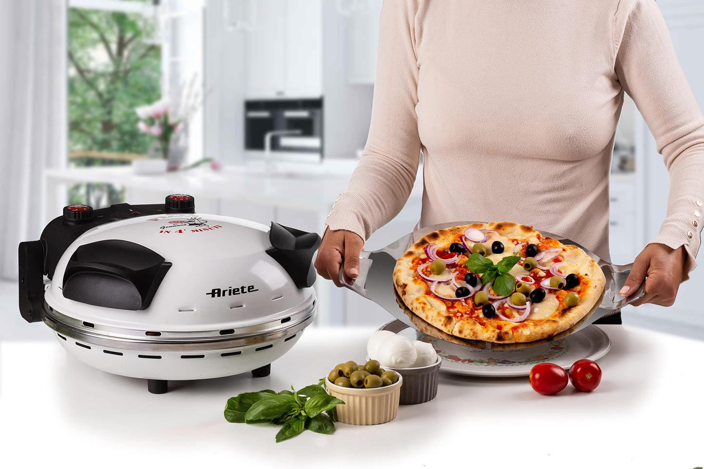 Ariete Pizzaofen 919, 4-Minuten-Pizza, Pizzaofen mit 5 Garstufen, Feuerfeste Platte zum Wiederaufwärmen, Holzbrettchen im Lieferumfang Enthalten, Max. Temperatur 400°C, 1200W, Rot