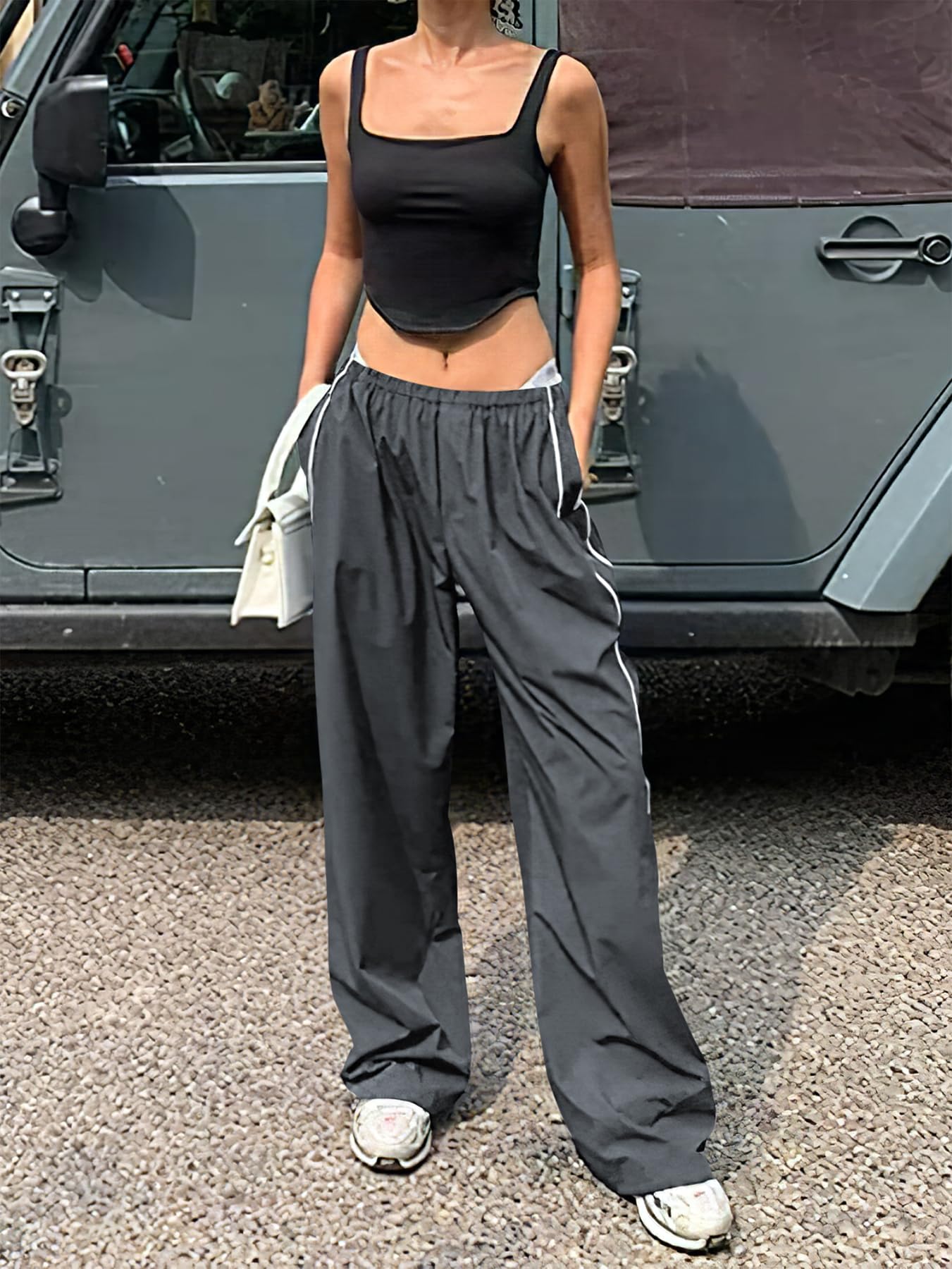 Y2K Women’s Parachute Track Pants – Baggy Cargo Pants