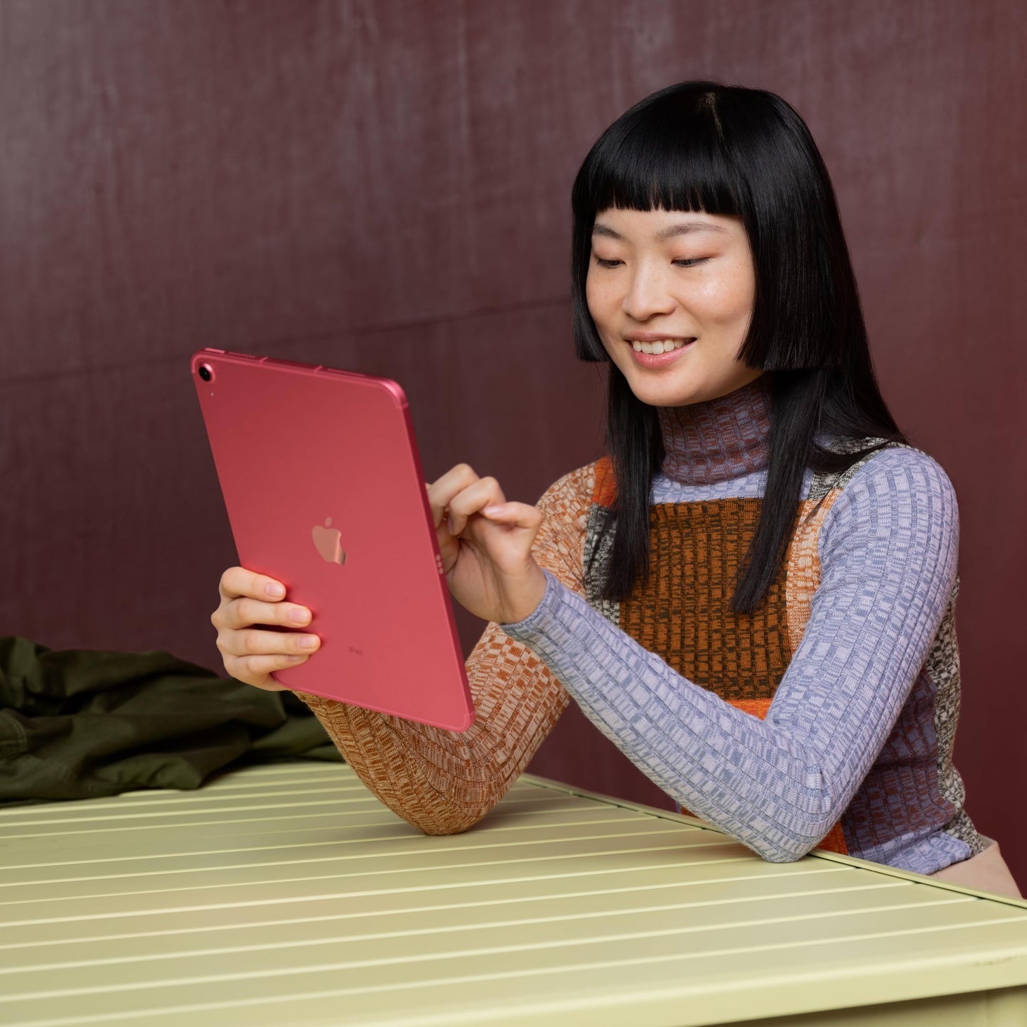 Apple iPad 10th Gen – A14 Bionic, 10.9” Retina, 64GB, 256GB Wi-Fi 6