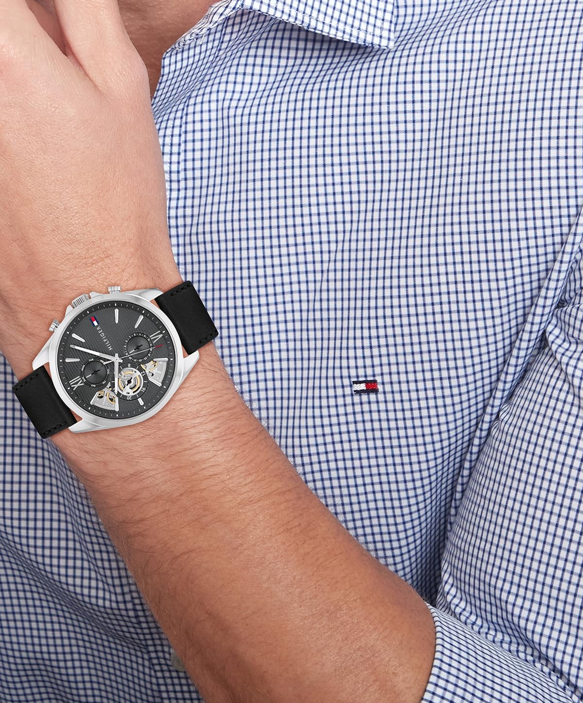 Tommy Hilfiger Multi Zifferblatt Quarz Uhr für Herren mit Silbernes Edelstahl-Mesh-Gliederarmband und Lederarmband