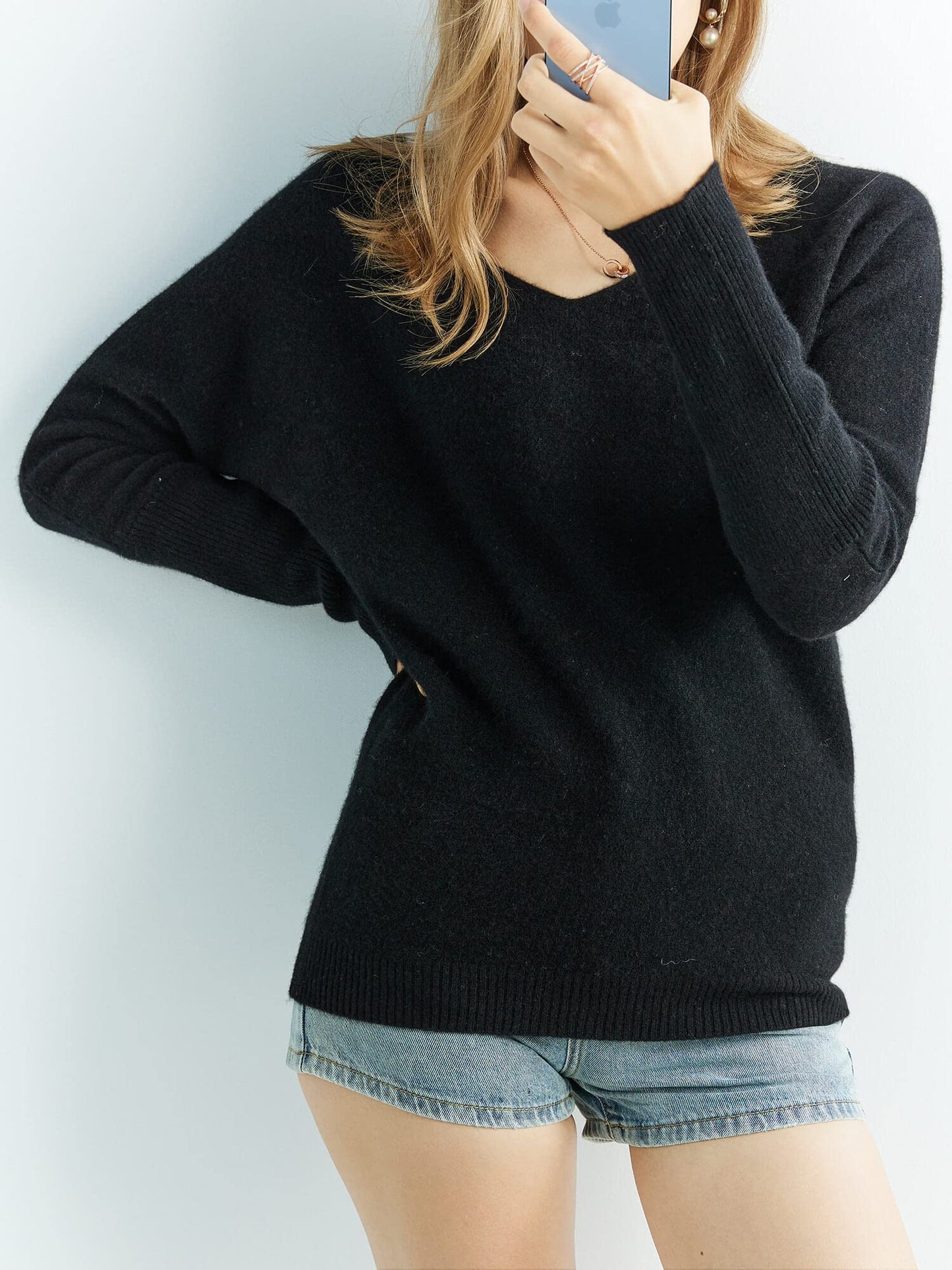 Chanyarn Women’s 100% Merino Wool Sweater – Soft V-Neck Oversized Pullover