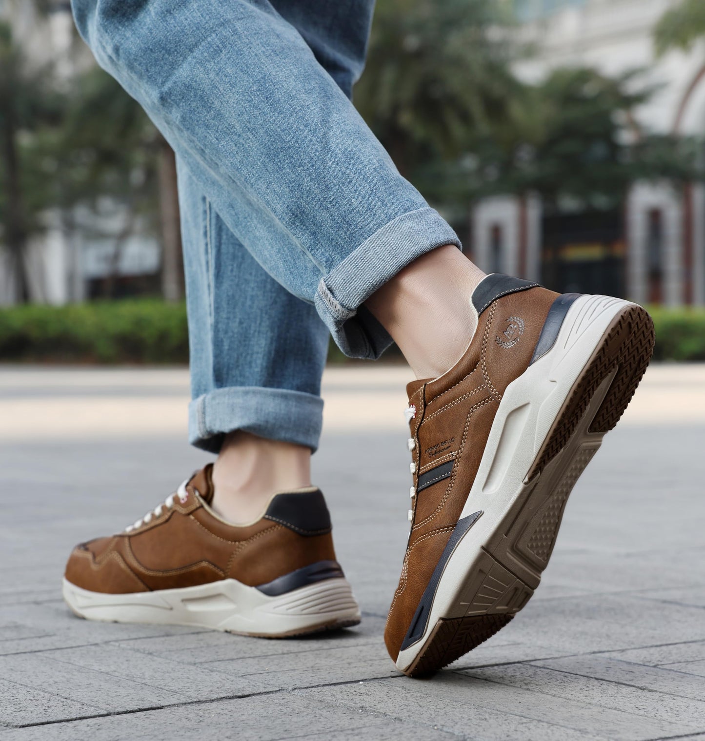 ARRIGO BELLO Men’s Lightweight Sneakers – Breathable Walking & Outdoor Sports Shoes