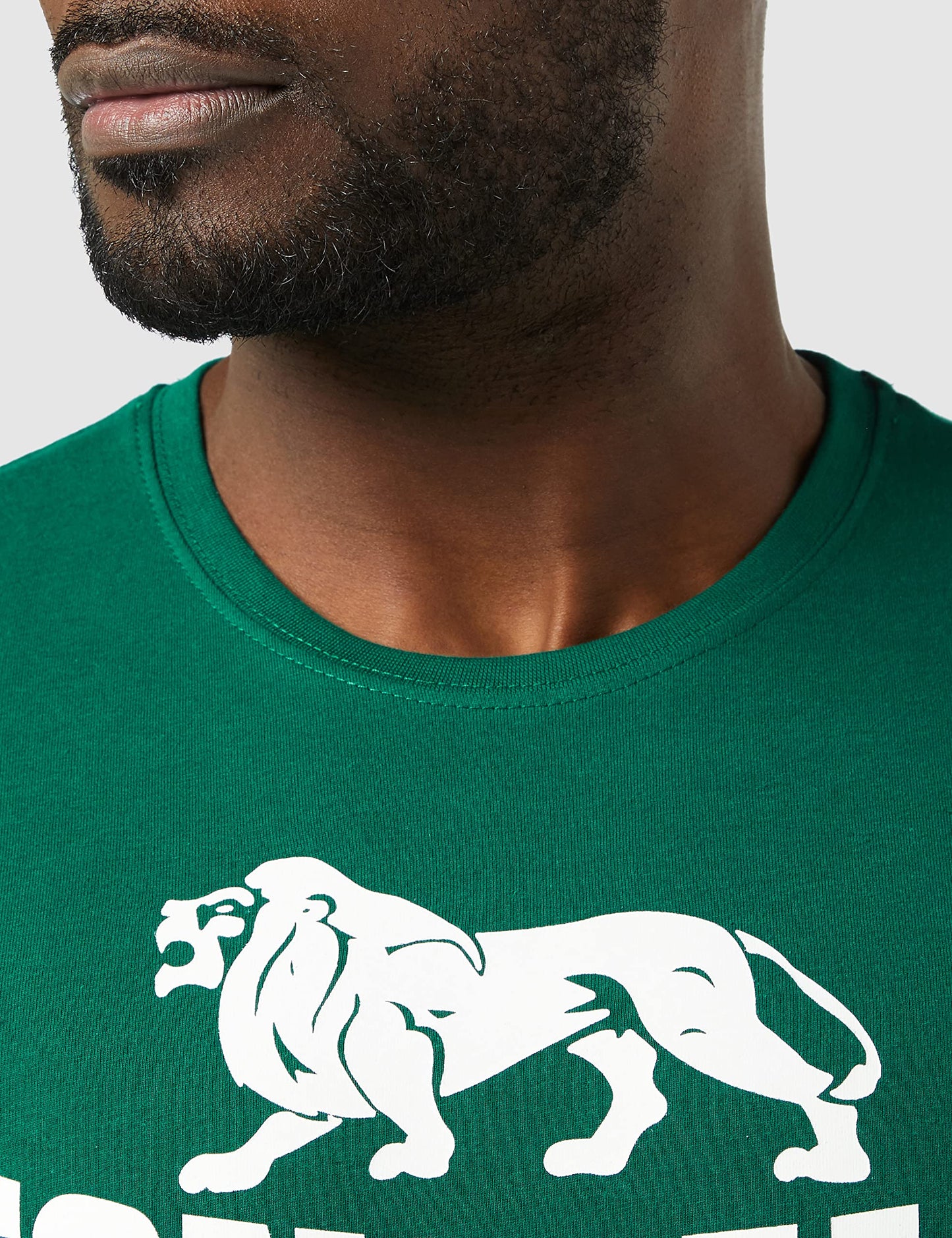 Lonsdale Men's T-Shirt – Classic Logo Tee with Timeless Appeal