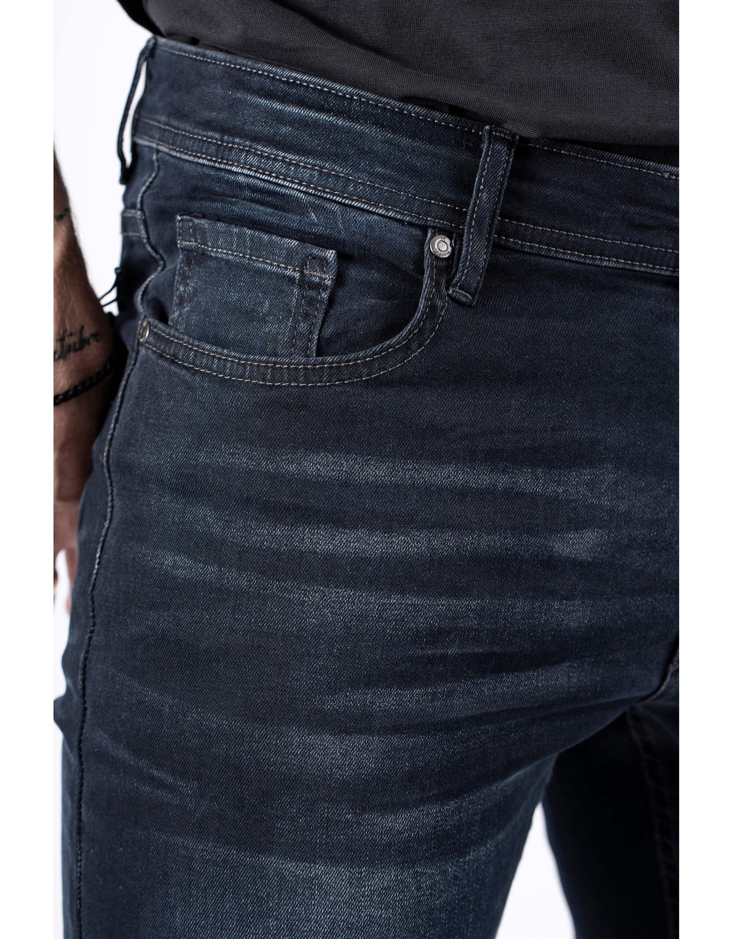 Felix Men’s Regular Fit Jeans