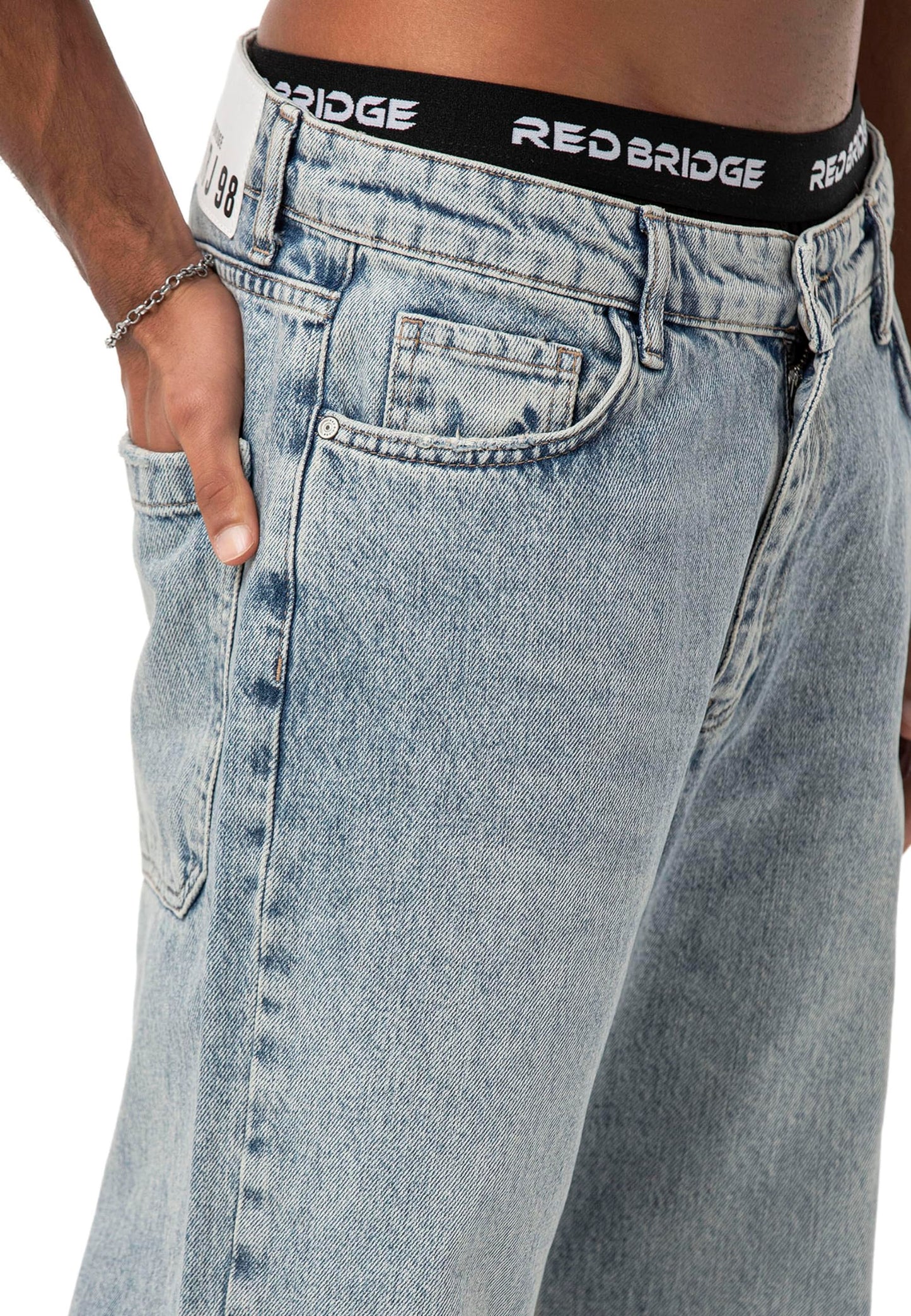 Men’s Baggy Jeans – Wide-Leg Denim Pants