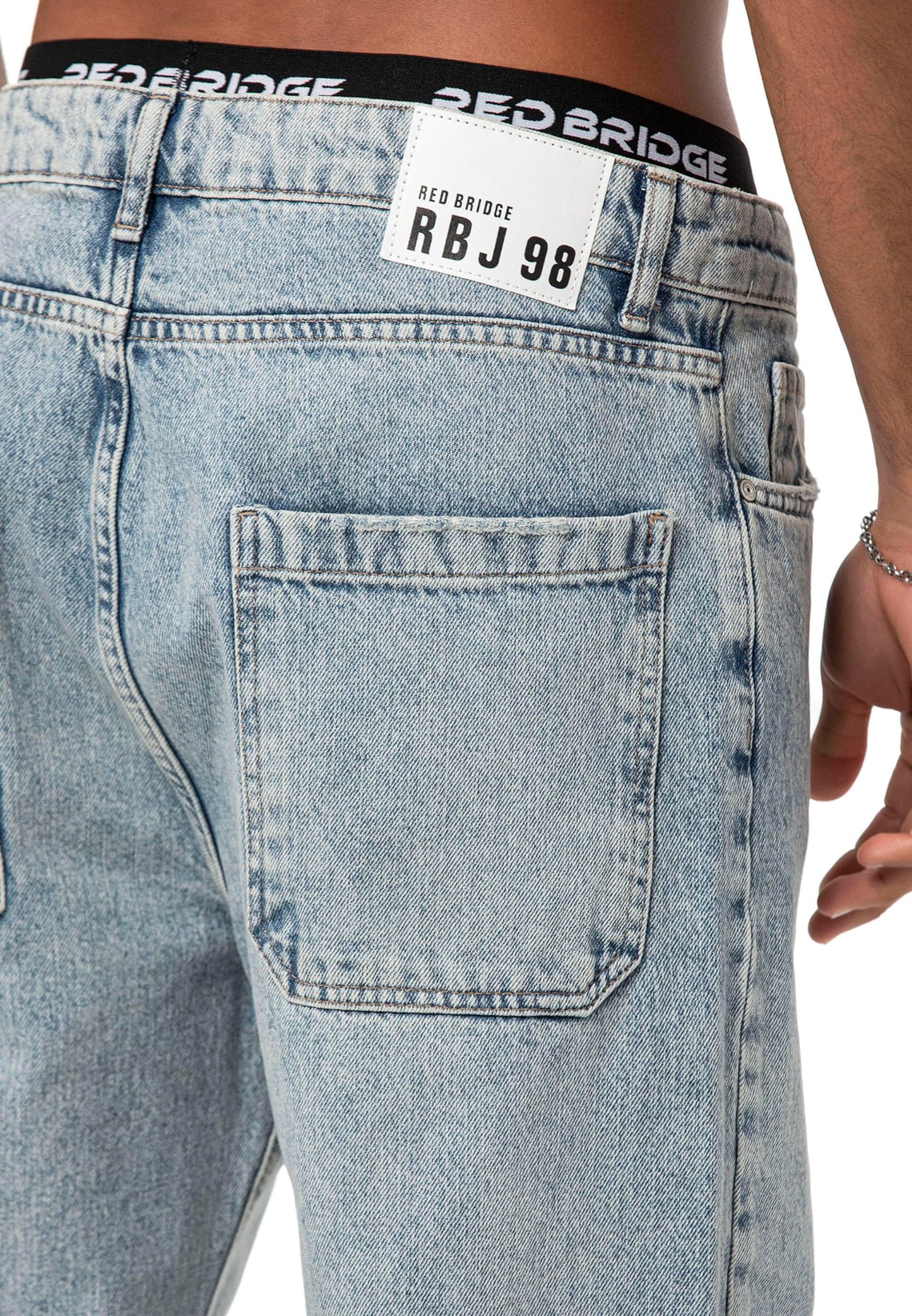 Men’s Baggy Jeans – Wide-Leg Denim Pants