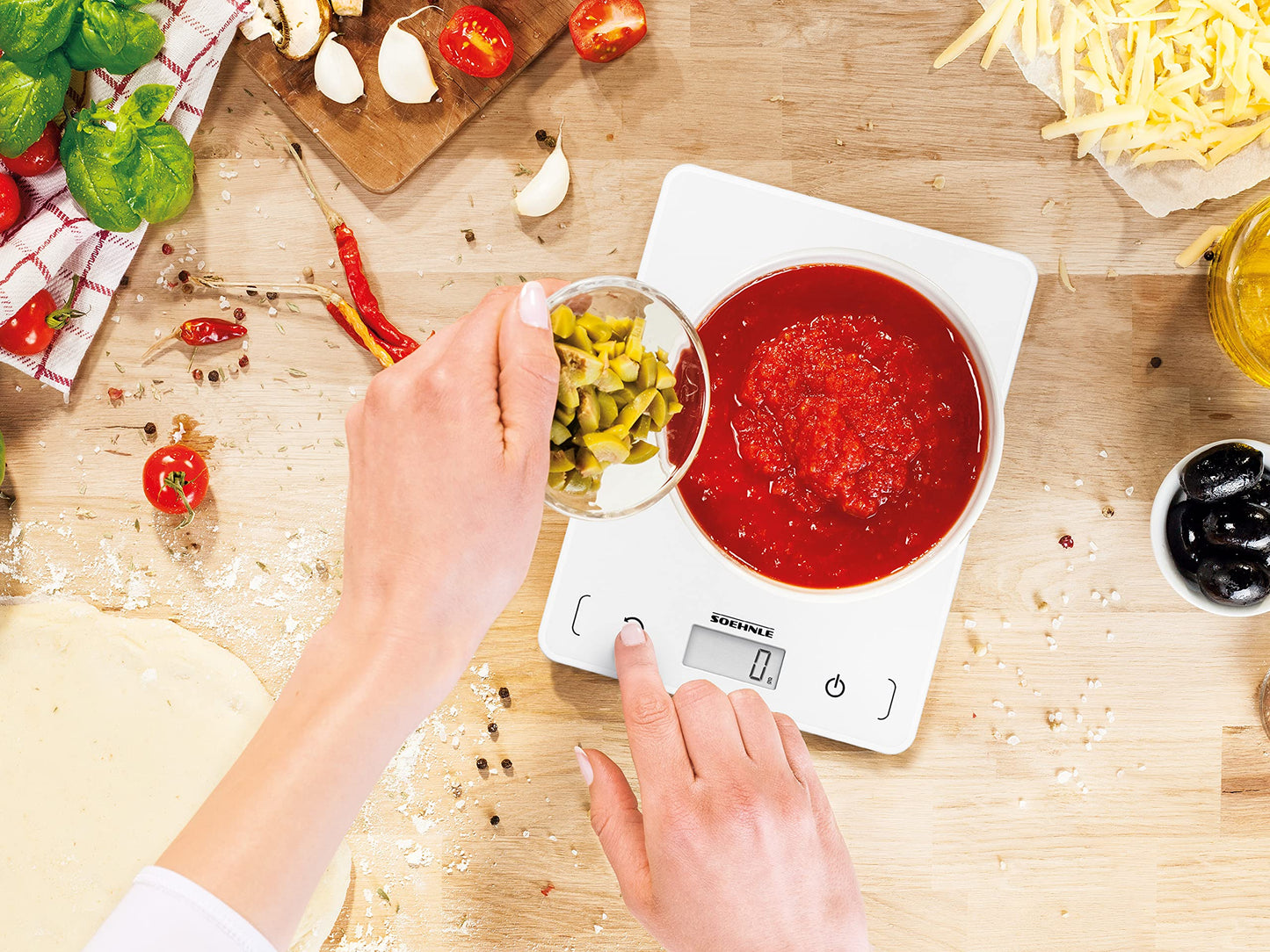 Soehnle Küchenwaage Page Compact 300 weiß, digitale Küchenwaage bis zu 5 kg Tragkraft, Waage mit leicht ablesbarer LCD-Anzeige, Digitalwaage mit Zuwiegefunktion
