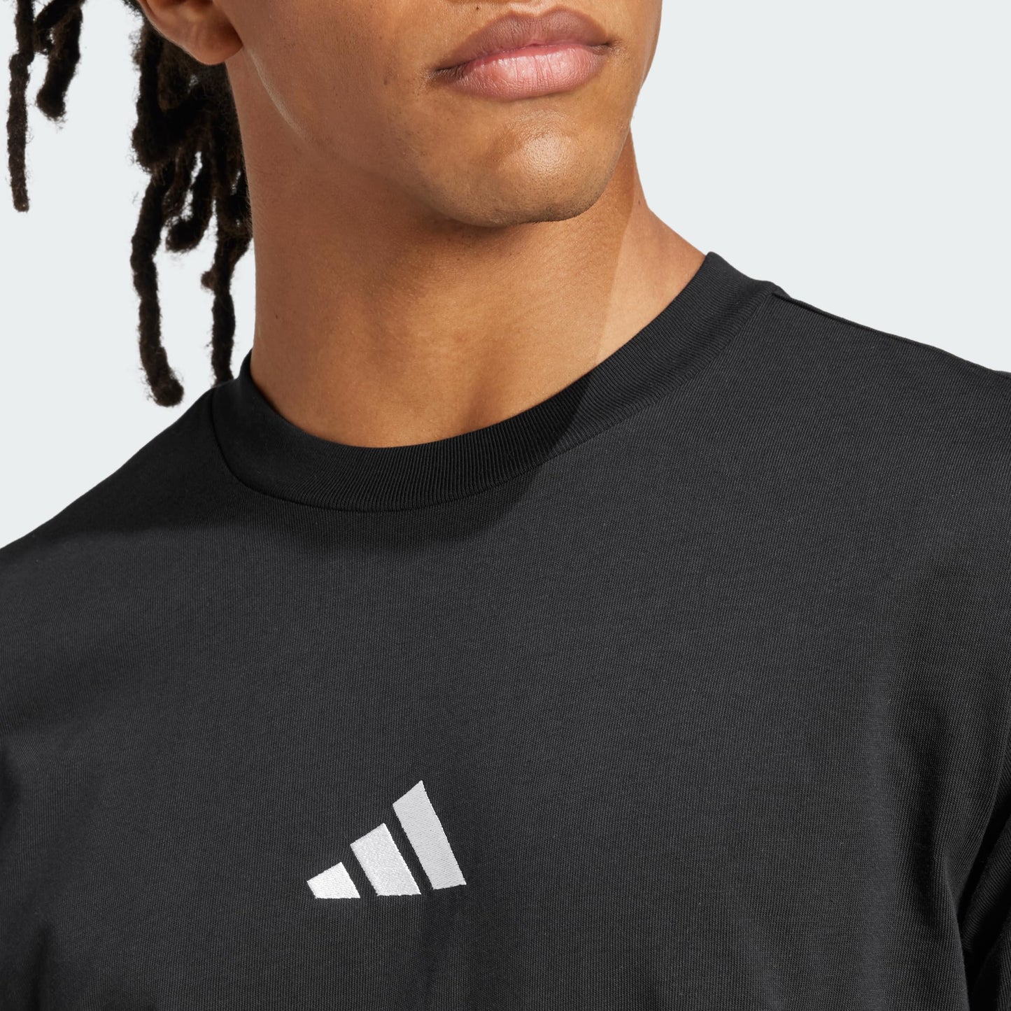 adidas Men's Essentials Small Logo Single T-Shirt