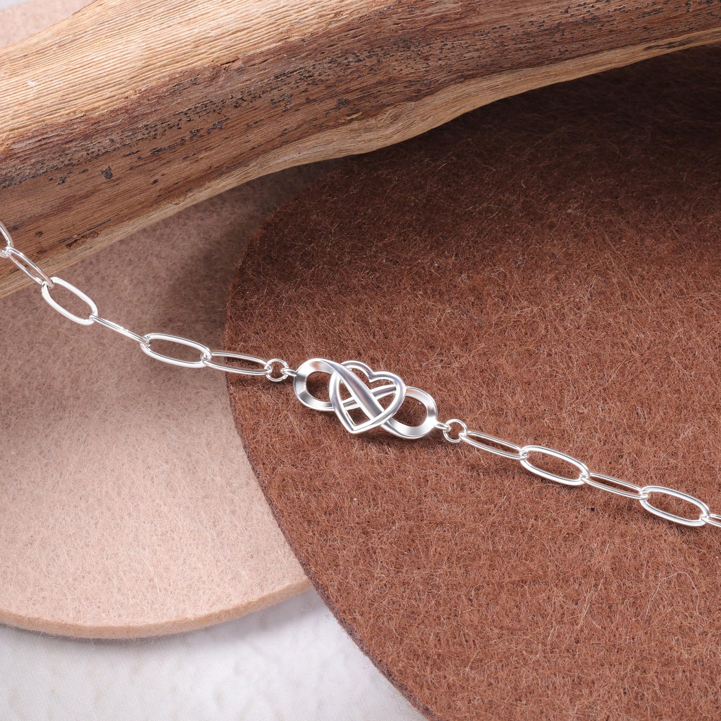 ASH'S CHOICE Double Heart Chain Bracelet