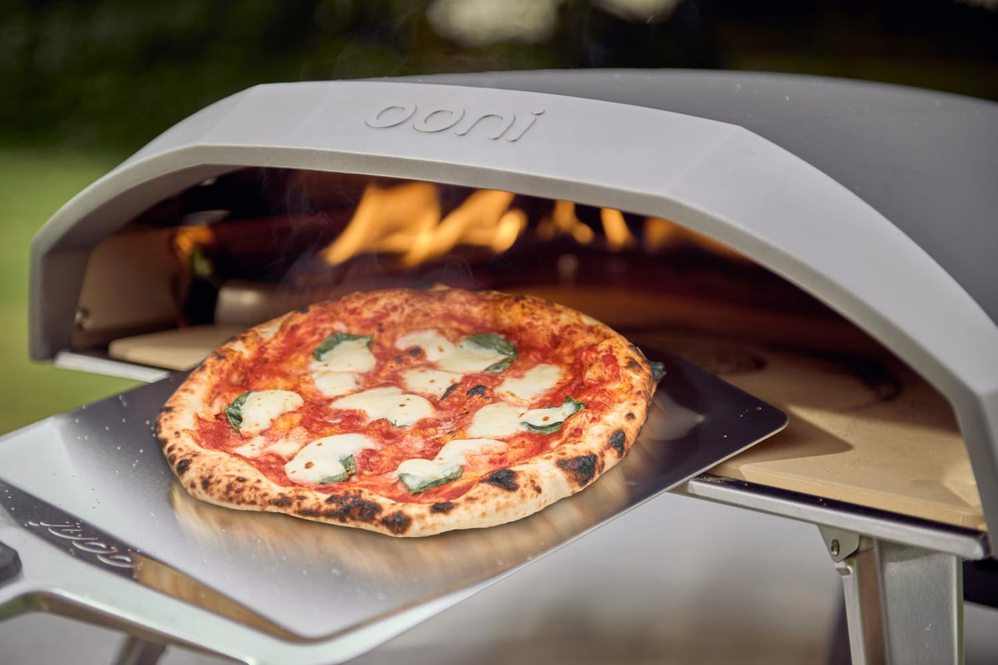 Ooni Koda 12 Gas Pizzaofen – 50 mBar Outdoor Pizzaofen – Gartenofen für Grillen, Kochen und Backen – Gartenofen für Pizzas – Pizza Oven – Kocht Pizzen in nur 60 Sekunden - (DE|AT- 50 mBar)