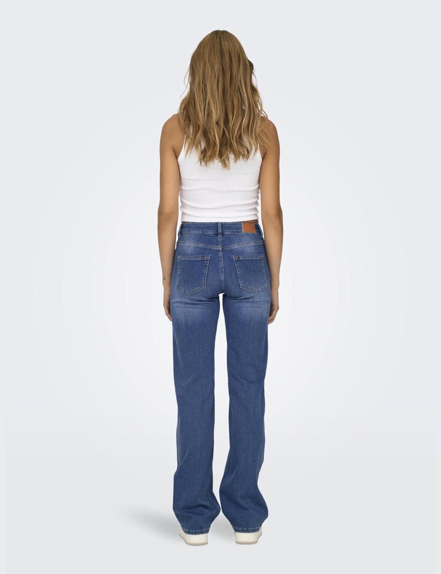 ONLY Women’s ONLBLUSH Mid-Rise Straight-Fit Jeans