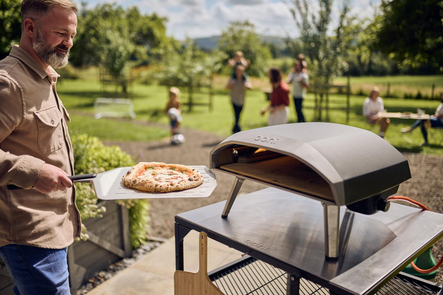 Ooni Koda 12 Gas Pizzaofen – 50 mBar Outdoor Pizzaofen – Gartenofen für Grillen, Kochen und Backen – Gartenofen für Pizzas – Pizza Oven – Kocht Pizzen in nur 60 Sekunden - (DE|AT- 50 mBar)