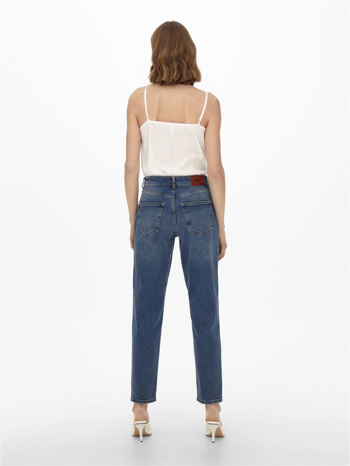 Women’s ONLVENEDA Mom Jeans – High Waist Ankle-Length Denim